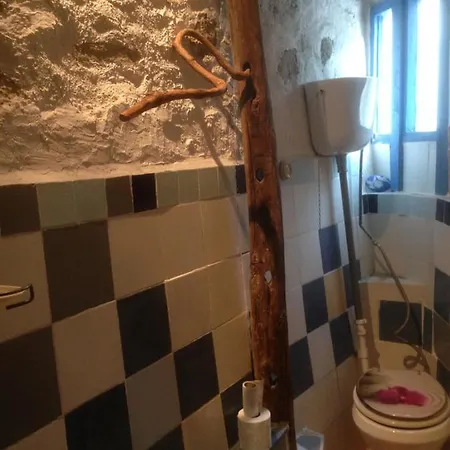 La Luna E Sei Soldi Bed & Breakfast 3*