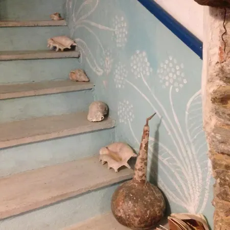 La Luna E Sei Soldi Bed & Breakfast 3*