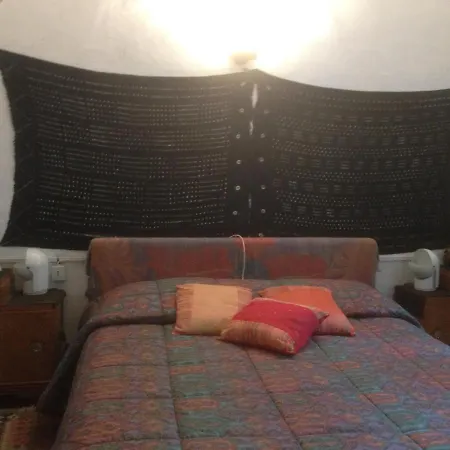 La Luna E Sei Soldi Bed & Breakfast